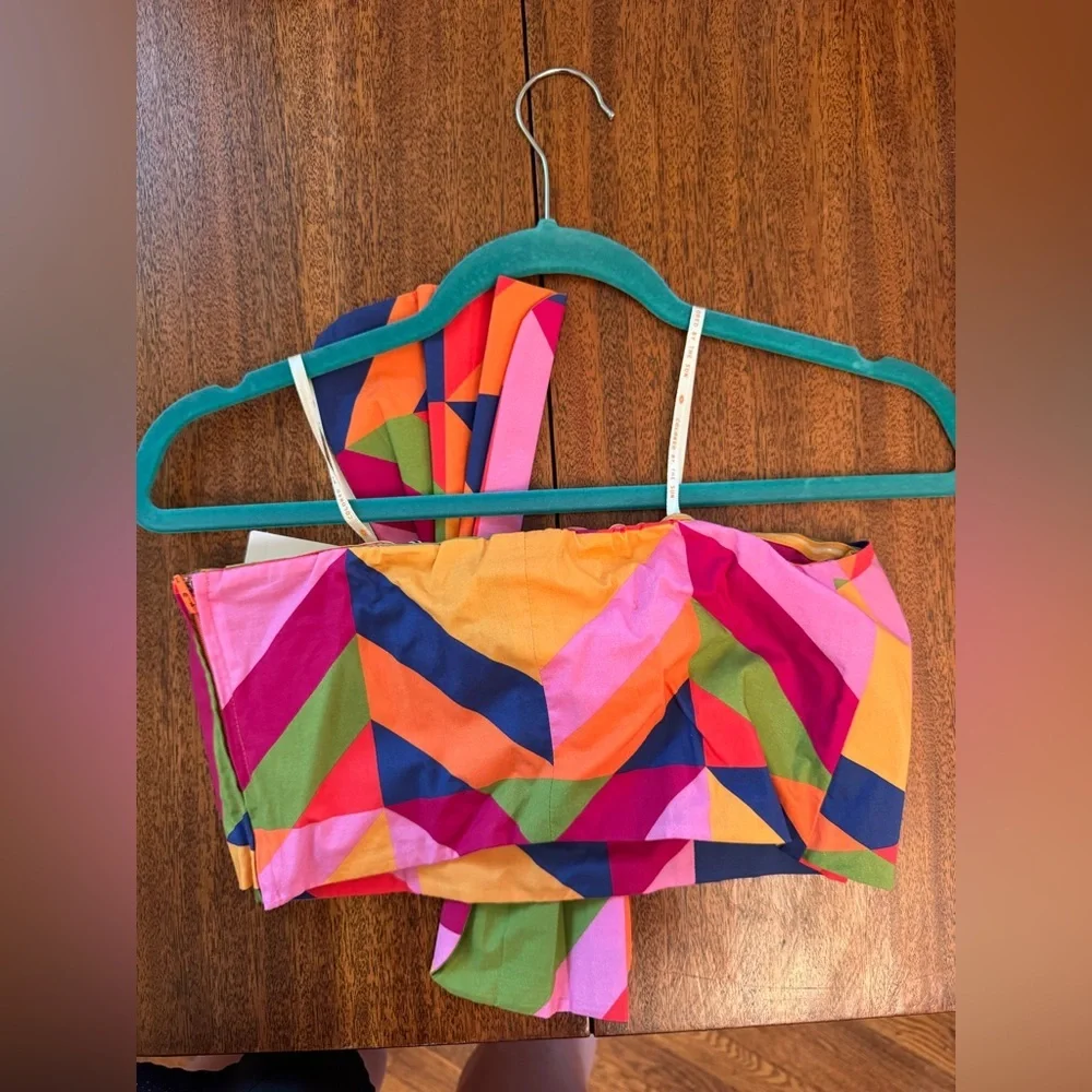 Farm Rio Colorful Crop Top NWT - Picture 3 of 4